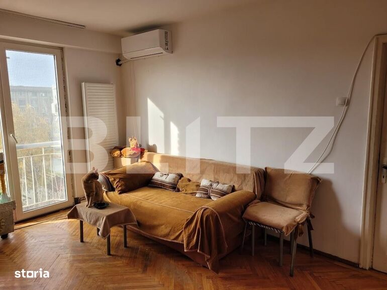 Apartament 2 camere, semidecomandat, 43mp, zona Ultracentrala.