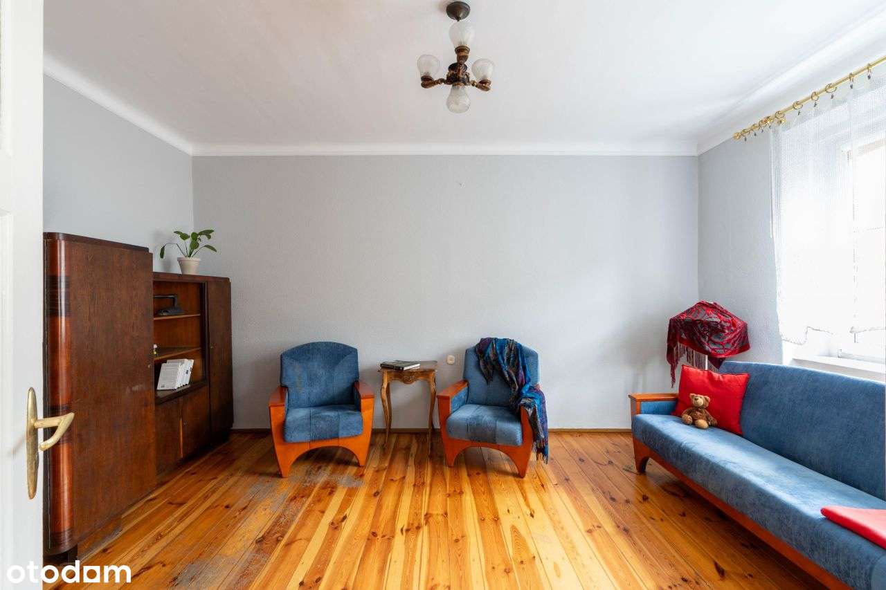 Klimatyczne mieszkanie z duszą. Balkon i piwnica-4