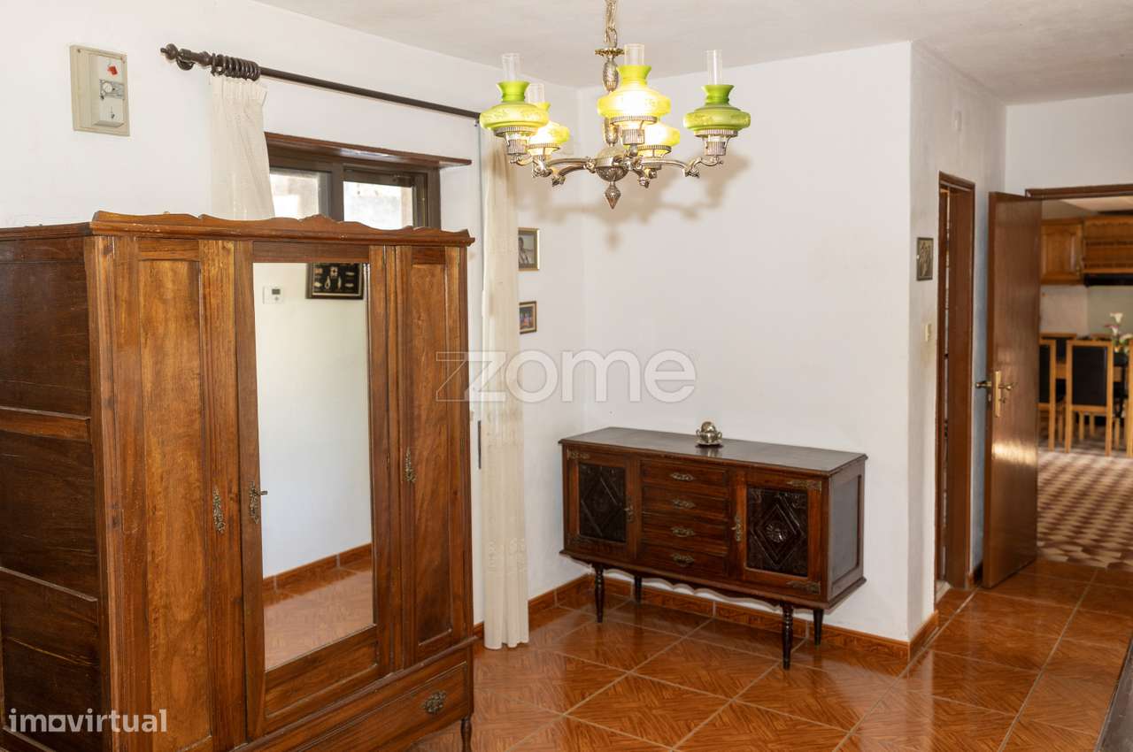 Moradia T3 na zona centro de Portugal - Grande imagem: 3/32