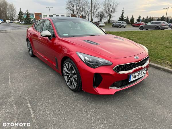 Kia Stinger 2.0 T-GDI GT Line - 4