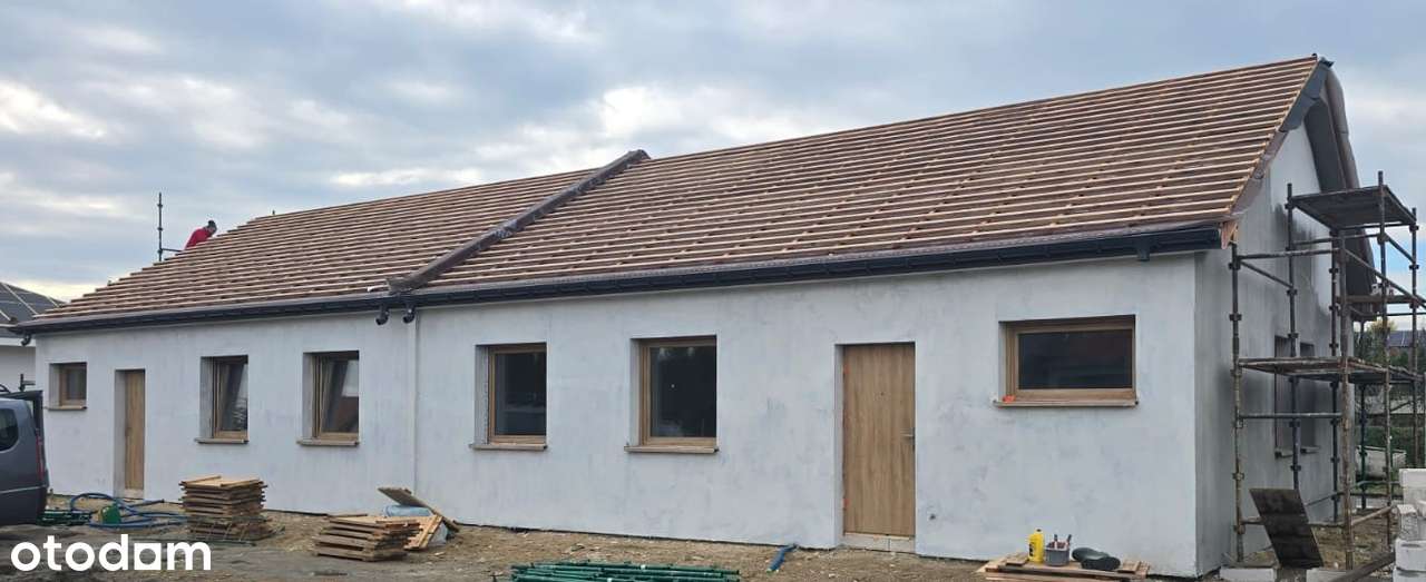 Nowoczesny dom w zabudowie bliźniaczej - Pełny obrazek: 4/5