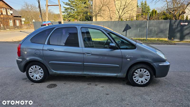 Citroën Xsara Picasso 2.0 HDI Exclusive - 6