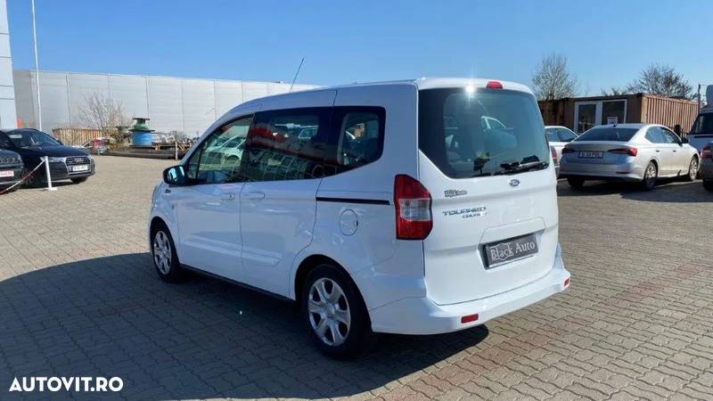 Ford Tourneo Courier - 4