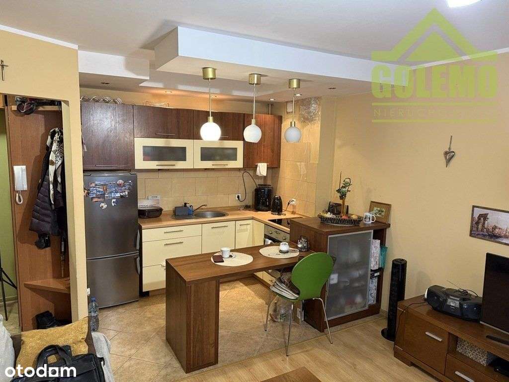 Dwa pokoje na pierwszym piętrze z balkonem - Pełny obrazek: 3/8