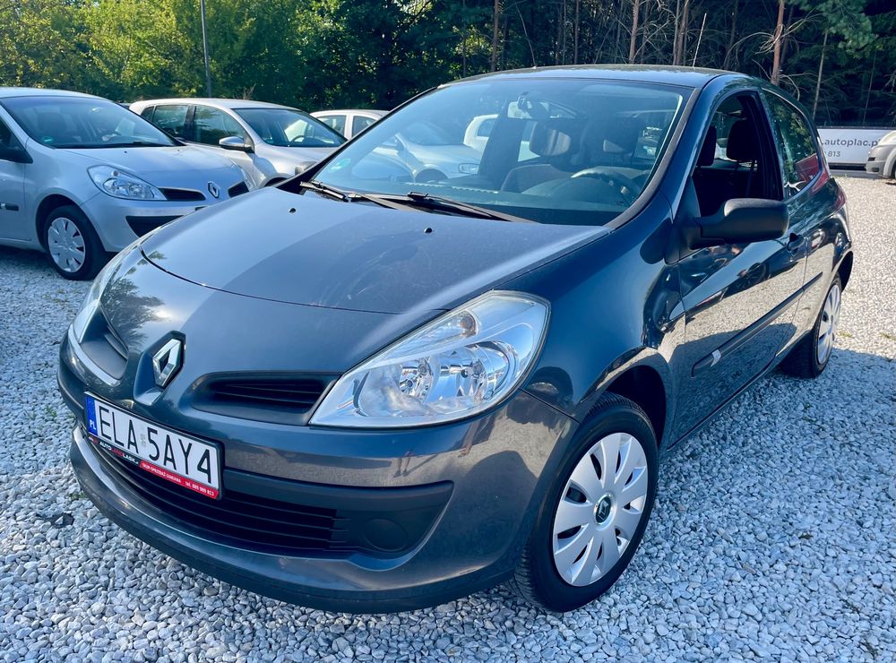 Renault Clio III (2005-2012) 1.2 16V Authentique 2006
