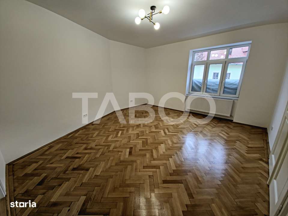 Apartament de inchiriat 4 camere si bucatarie separata Centrul Istoric - Imagine principală: 5/16