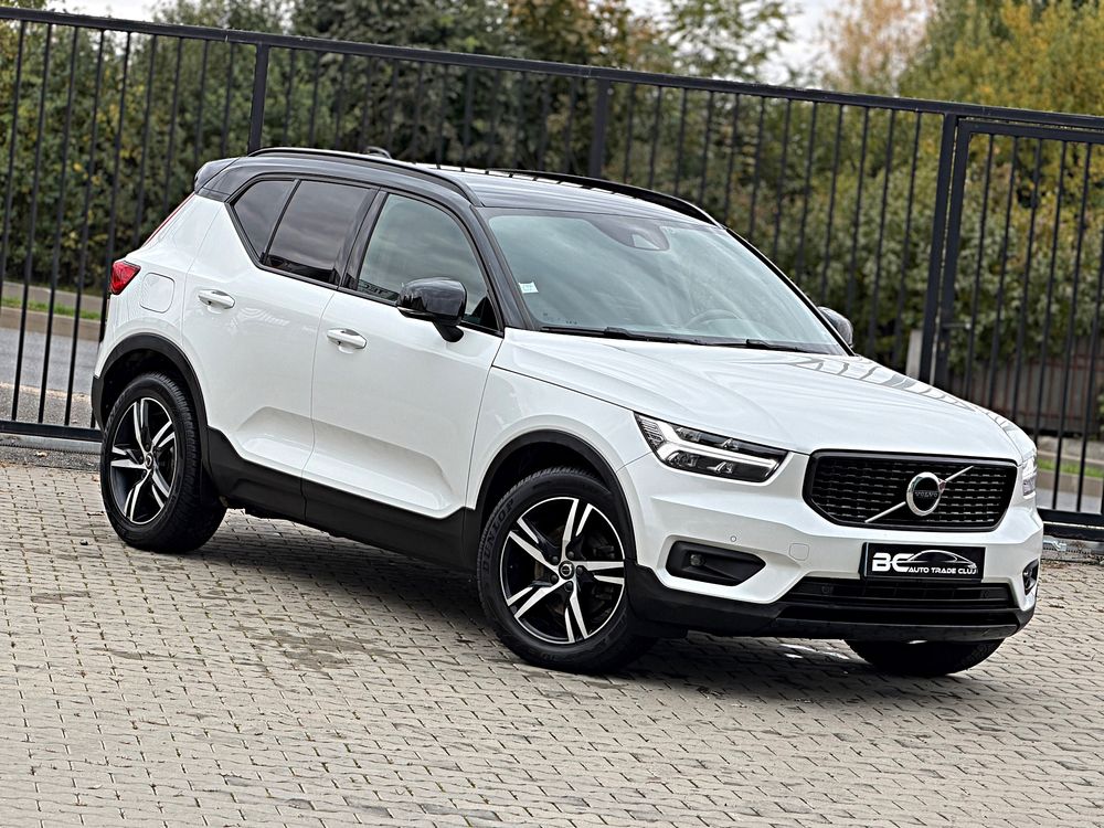 Volvo XC40 D4 AWD R-Design 2019