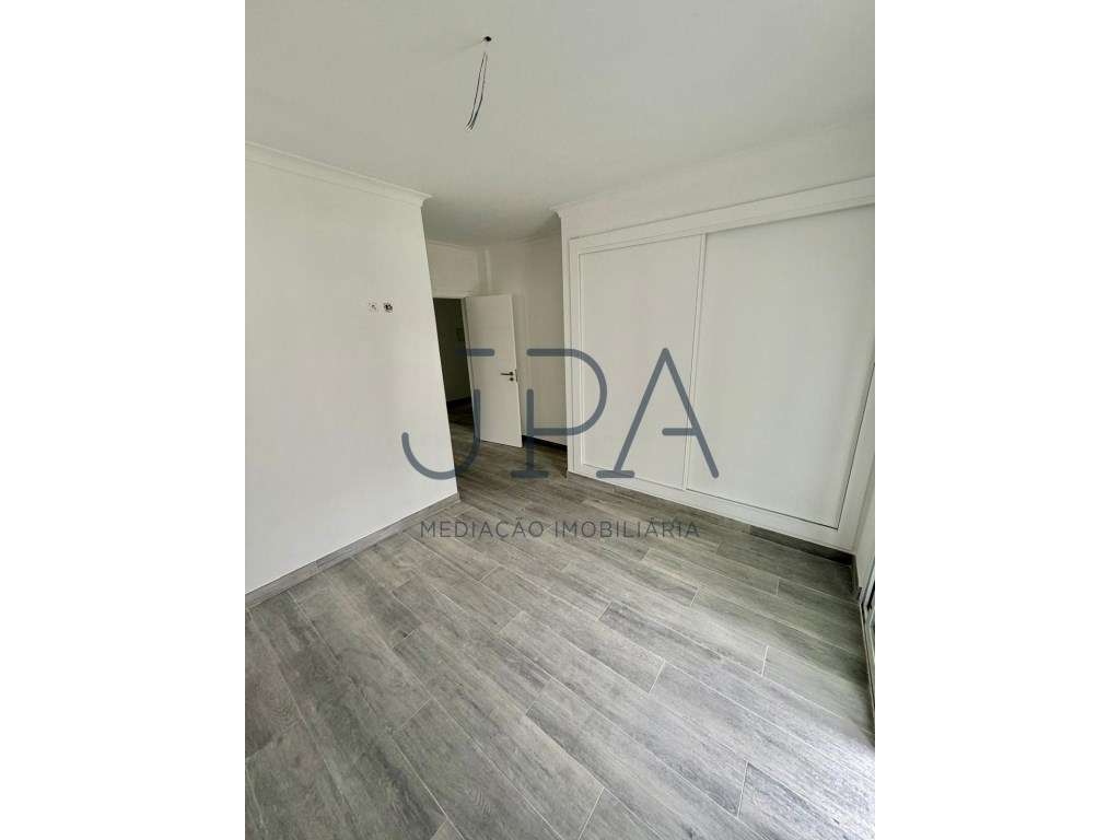 Altura - Em construção - moradia T4 com garagem e piscina-16