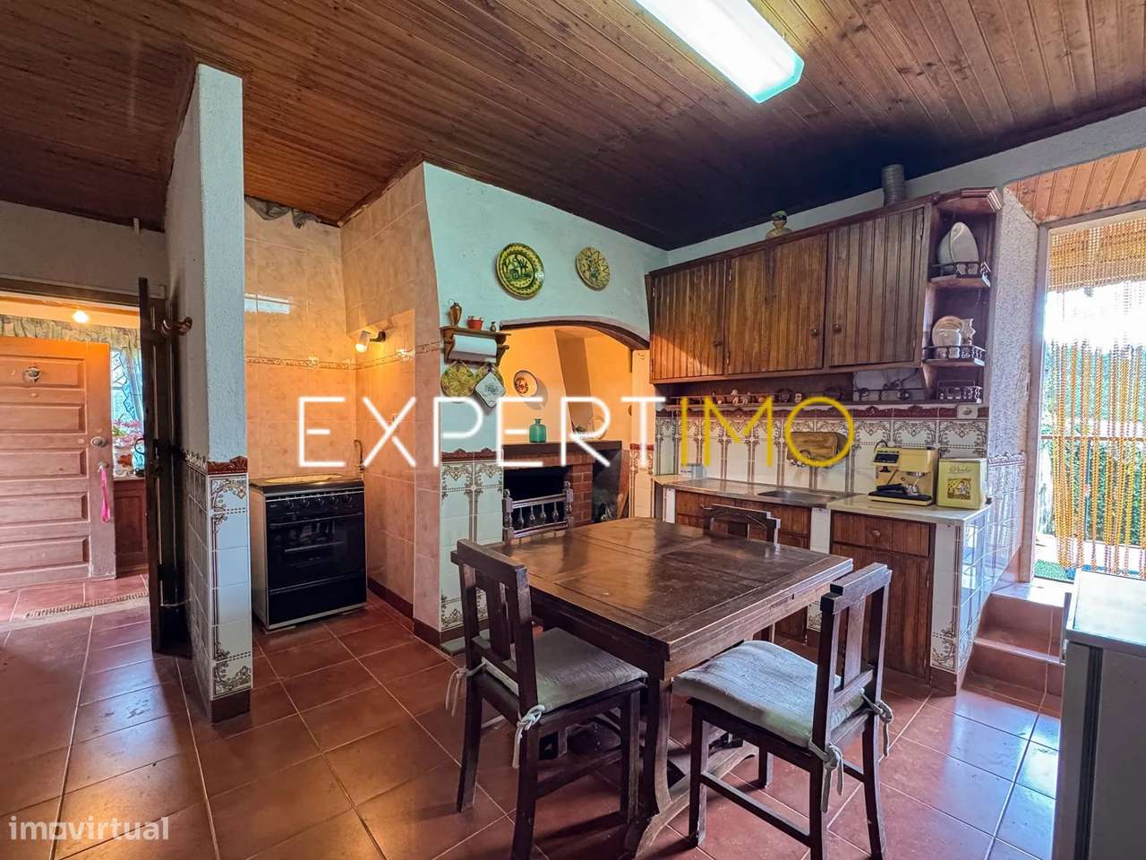 Moradia T3 com Terreno, Poço, Pátio Interior e Garagem em...-3