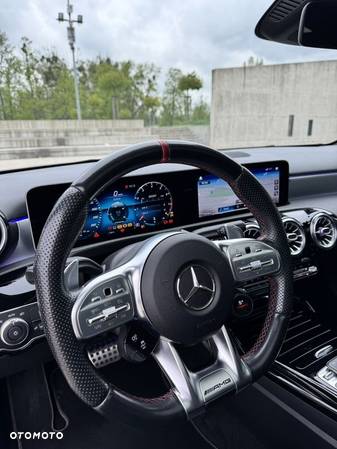 Mercedes-Benz Klasa A AMG 35 4Matic AMG Speedshift DCT 7G Advanced-Plus - 23