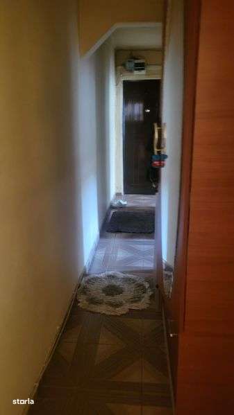 Vand apartament 3 camere.semidecomandant .et 3.zona balada Medgidia - Imagine principală: 4/8