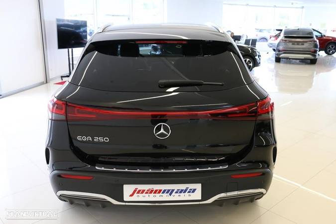 Mercedes-Benz EQA 250 AMG Line - 16