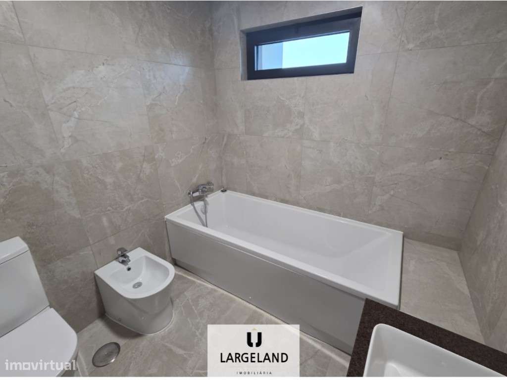 Moradia T4 em construção - Aradas, Aveiro-12