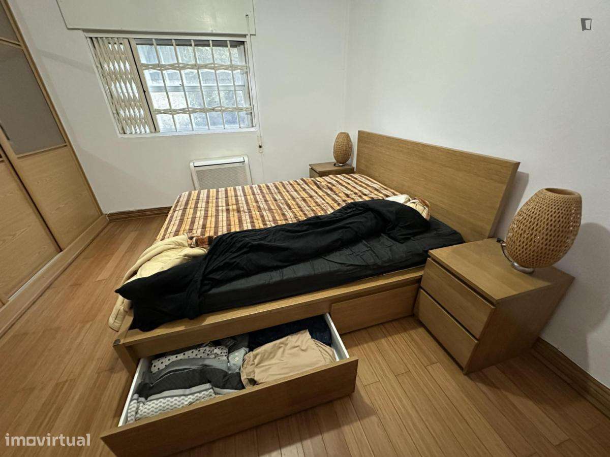 Quarto - localizado em Charneca da Caparica Lisbon - Grande imagem: 4/7