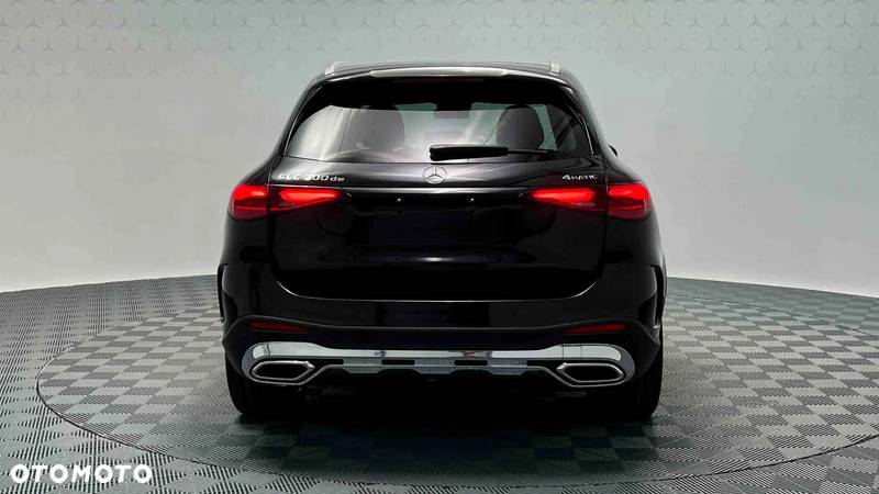 Mercedes-Benz GLC - 6