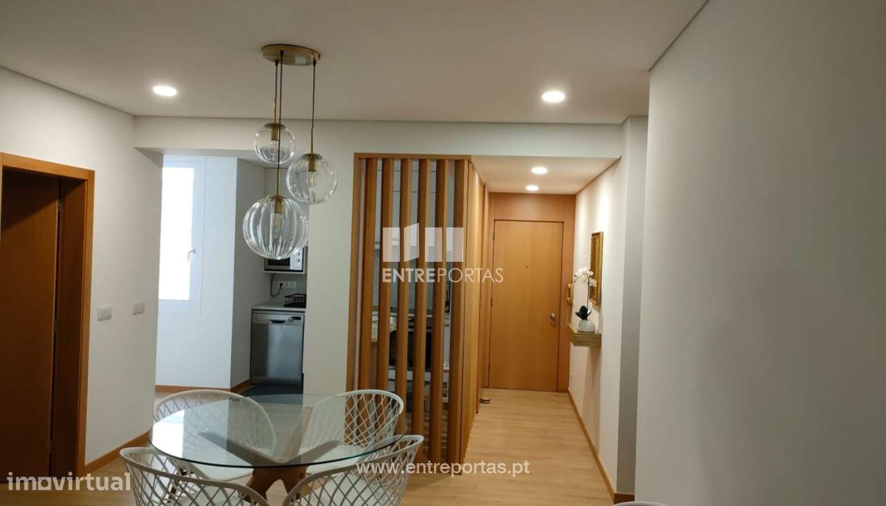 Venda de Apartamento T2, Centro da Cidade, Viana do Castelo. - Grande imagem: 2/32