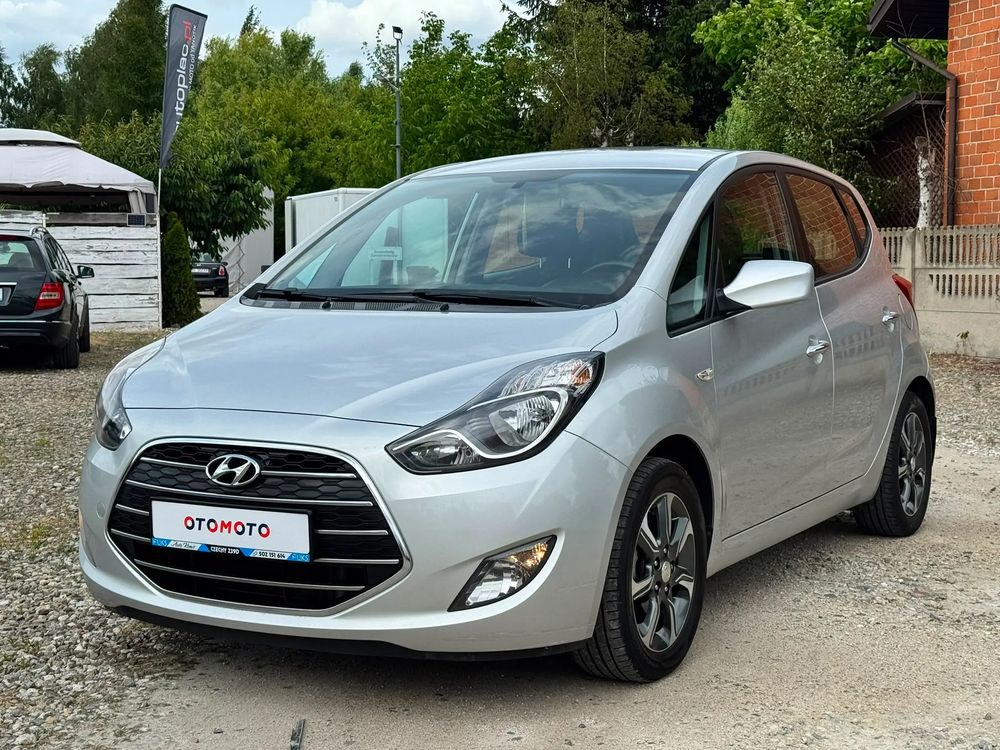 Hyundai IX20 2015