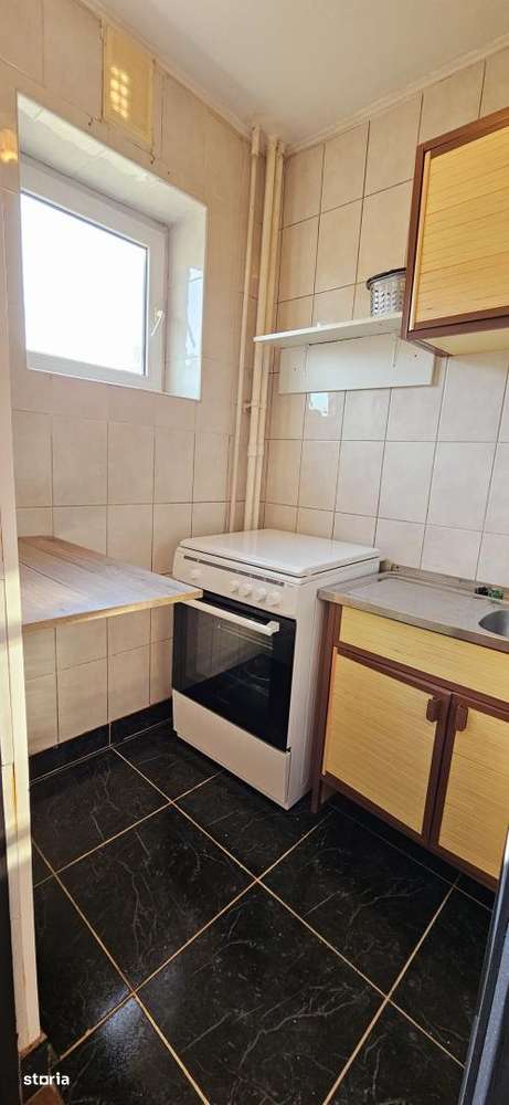 Dr.Taberei - metrou Parc Moghioros, et.7/10, cu 2 lifturi, mobilata - Imagine principală: 4/8