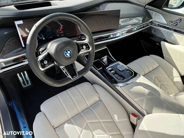BMW Seria 7 750e xDrive - 8