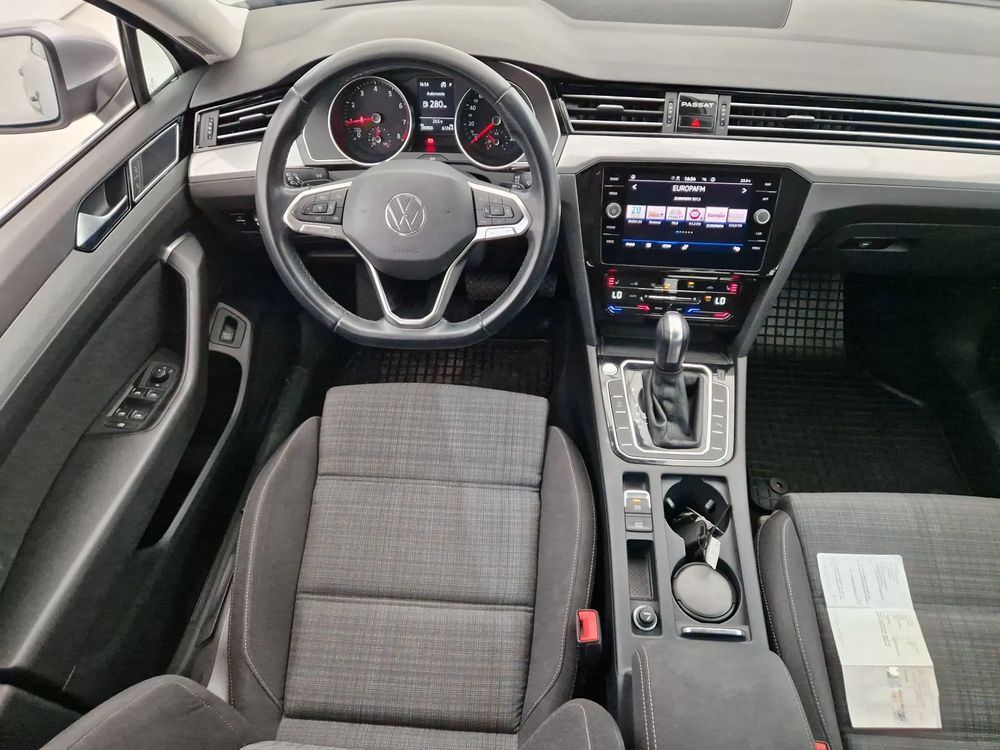 Volkswagen Passat Petrol 150CP 2019 Foto 5