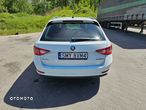 Skoda Superb Combi 2.0 TDI Ambition - 8