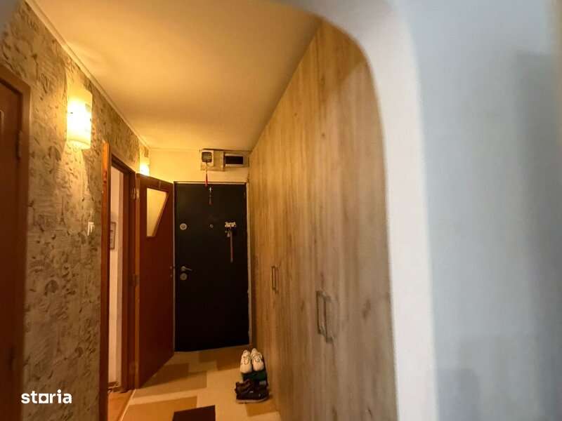 1 Decembrie 1918, metrou 10 min., Ozana str. Fetesti-1