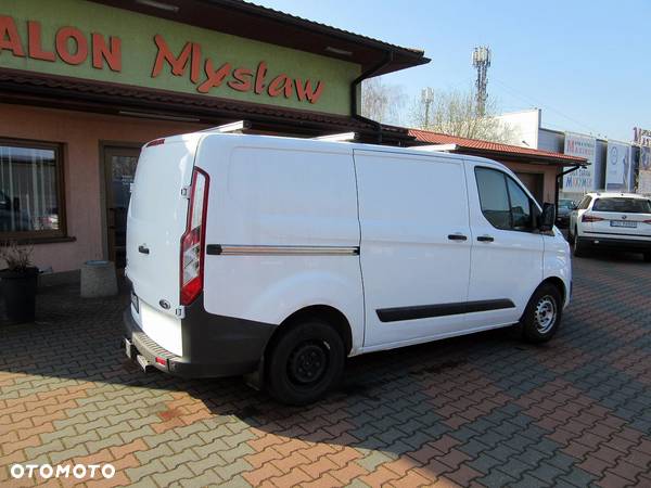 Ford Transit Custom - 11