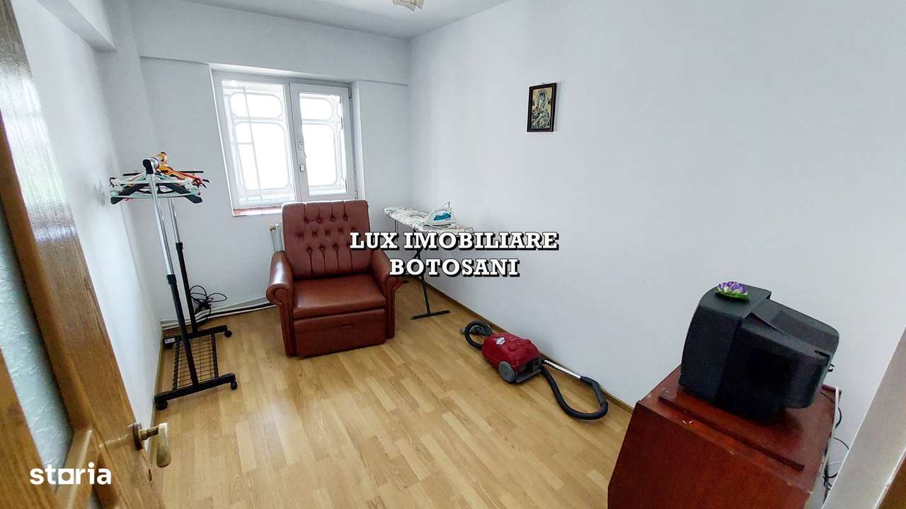 Apartament 4 camere, Ion Pillat - Imagine principală: 2/8