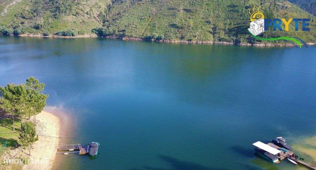 Lote para construção a confinar com o Rio Zêzere - Grande imagem: 2/5