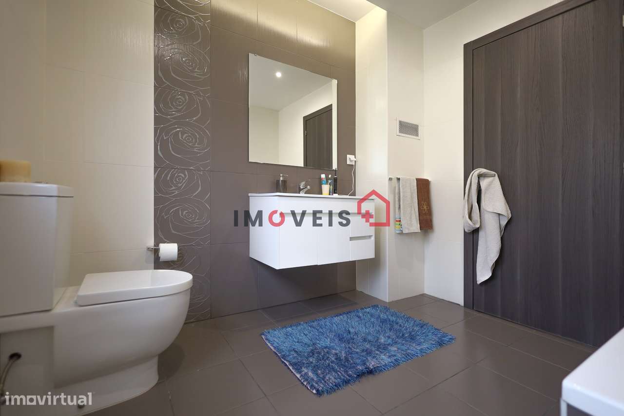 Moradia T3 - Porto de Mós-13