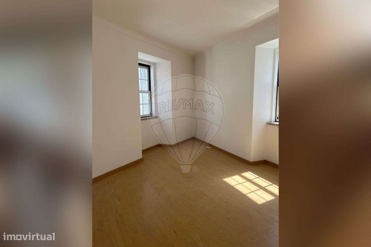 Moradia T1 para venda - Grande imagem: 4/13