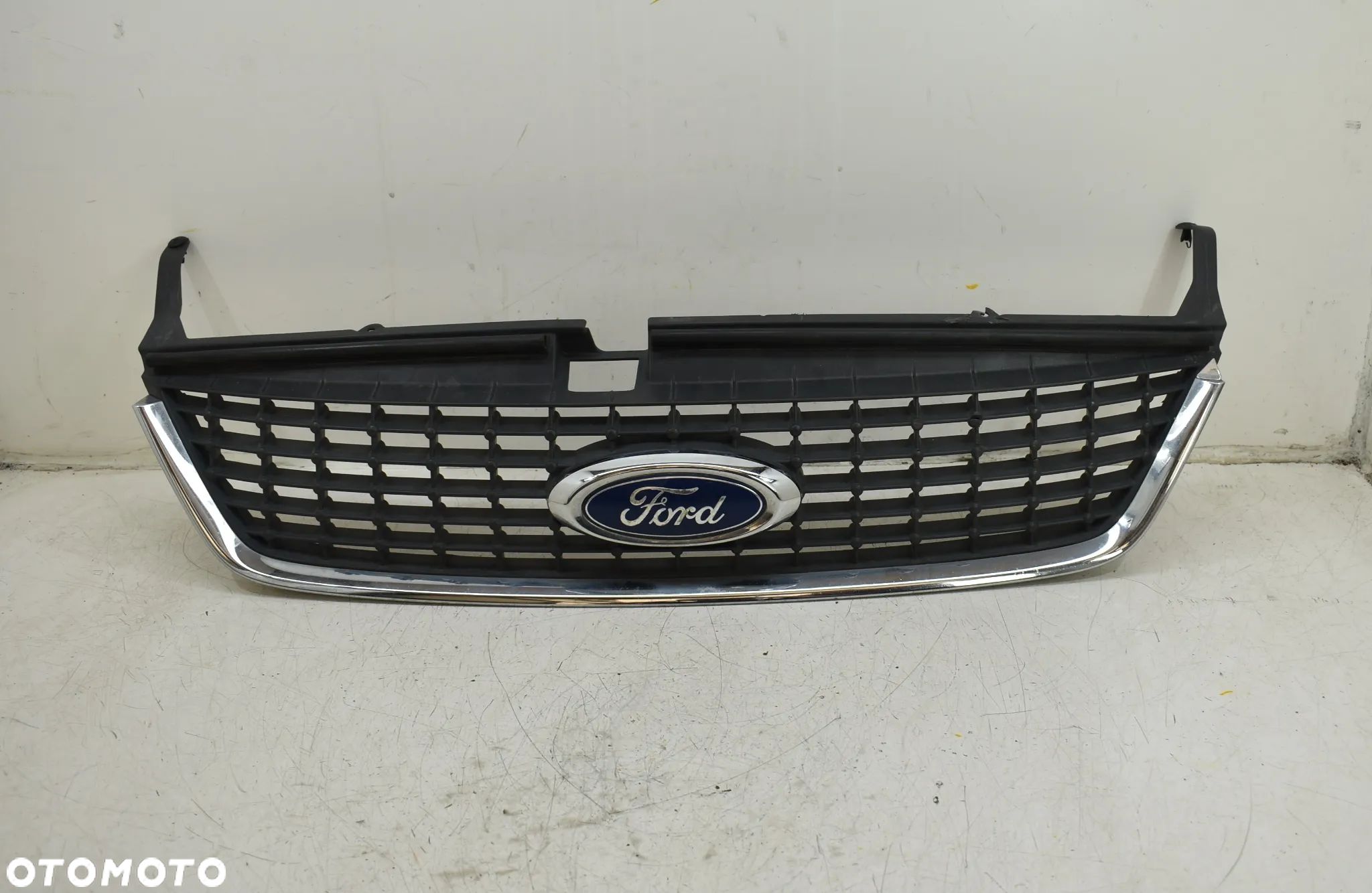 GRILL ATRAPA CHŁODNICY FORD MONDEO MK4 1.8TDCI 7S71-8200-D - 1