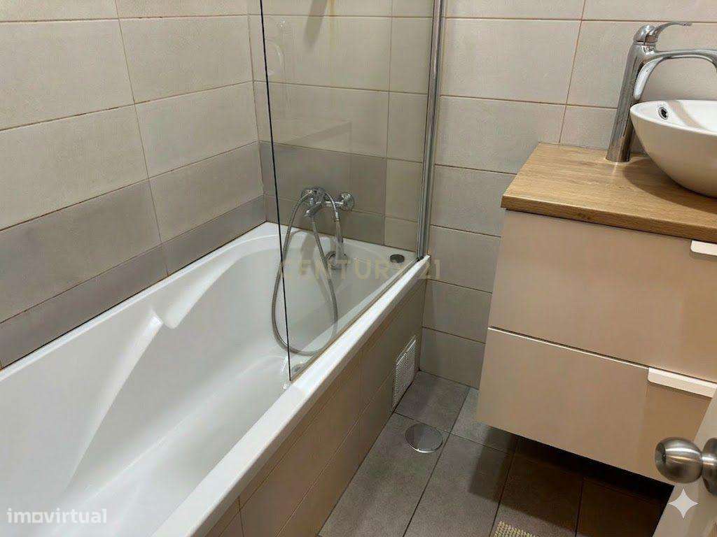 Apartamento T9 para Venda - com Rendimento Garantido - Grande imagem: 5/18