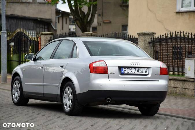 Audi A4 Avant 2.0 - 5