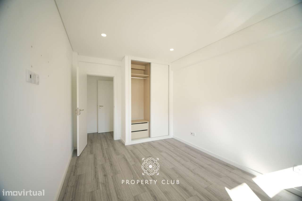 Apartamento T3 semi-novo na Urbanização Val Flores – Pinhal Novo-8