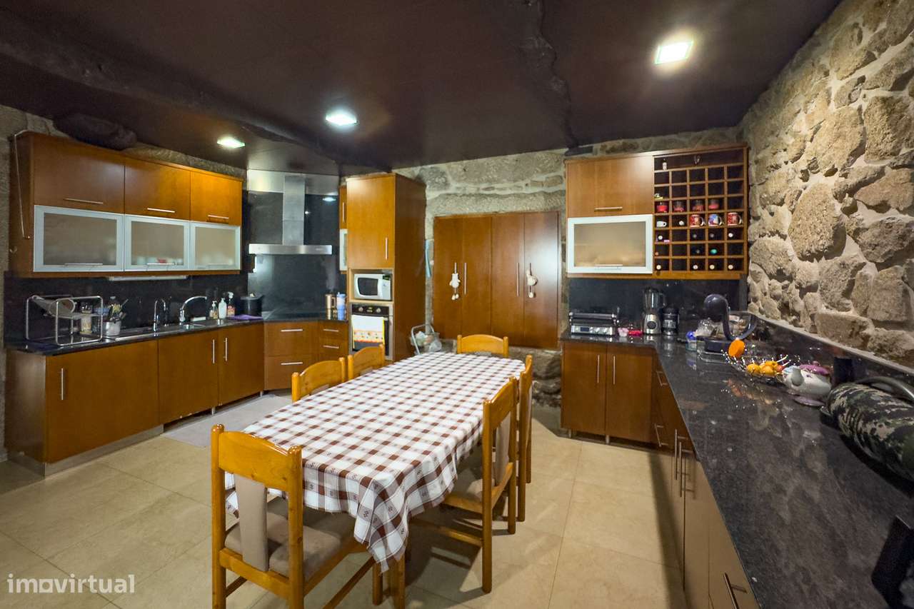 Moradia Independente T3  para Venda ou Permuta, em Prozelo, Amares-20