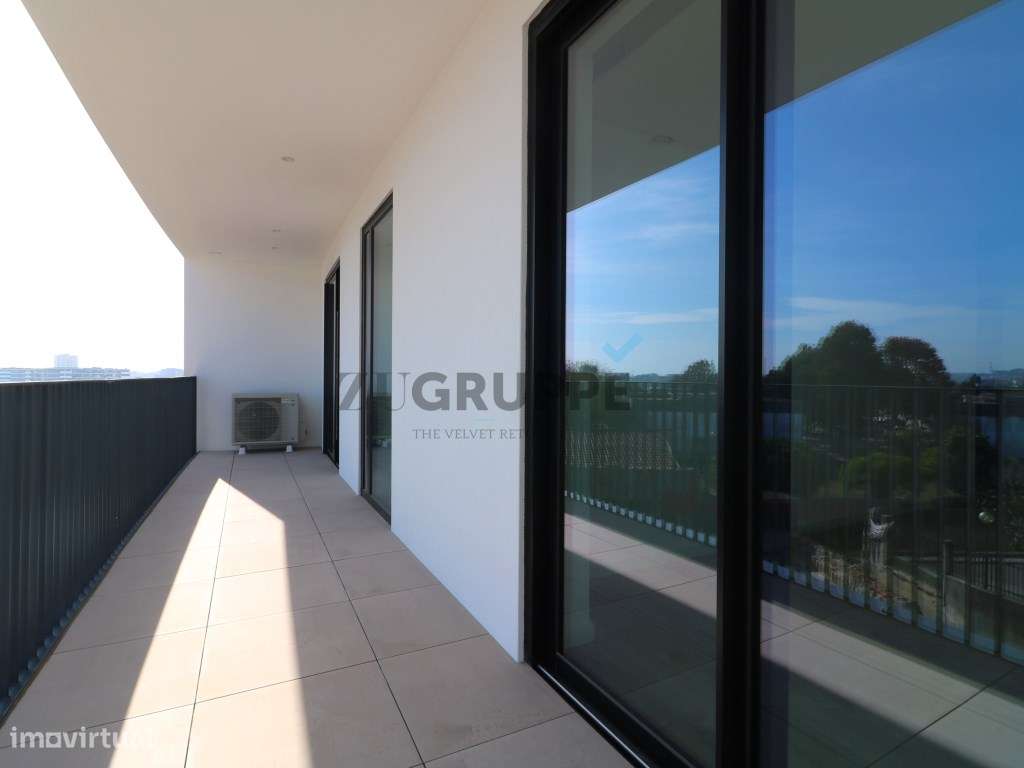 Apartamento T3 Aveiro com varanda pronto a habitar-10