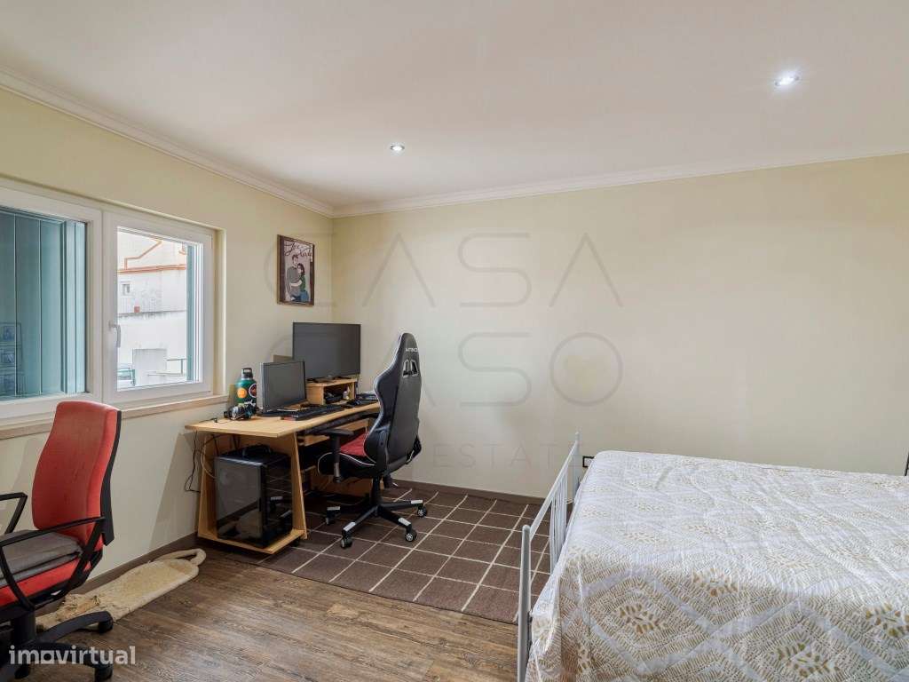 Moradia T4 com garagem, jardim, piscina e barbeque junto à Quinta d...-13