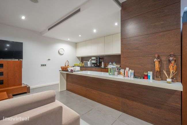 Moradia de Luxo para venda T4-15