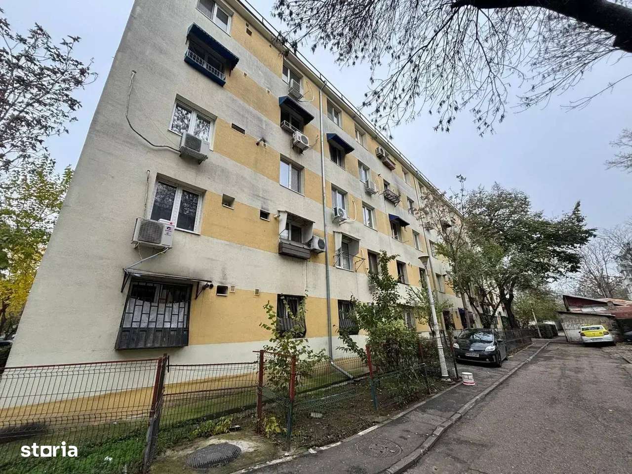 Apartament De Vanzare 2 Camere Baicului Lunca Florilor-0