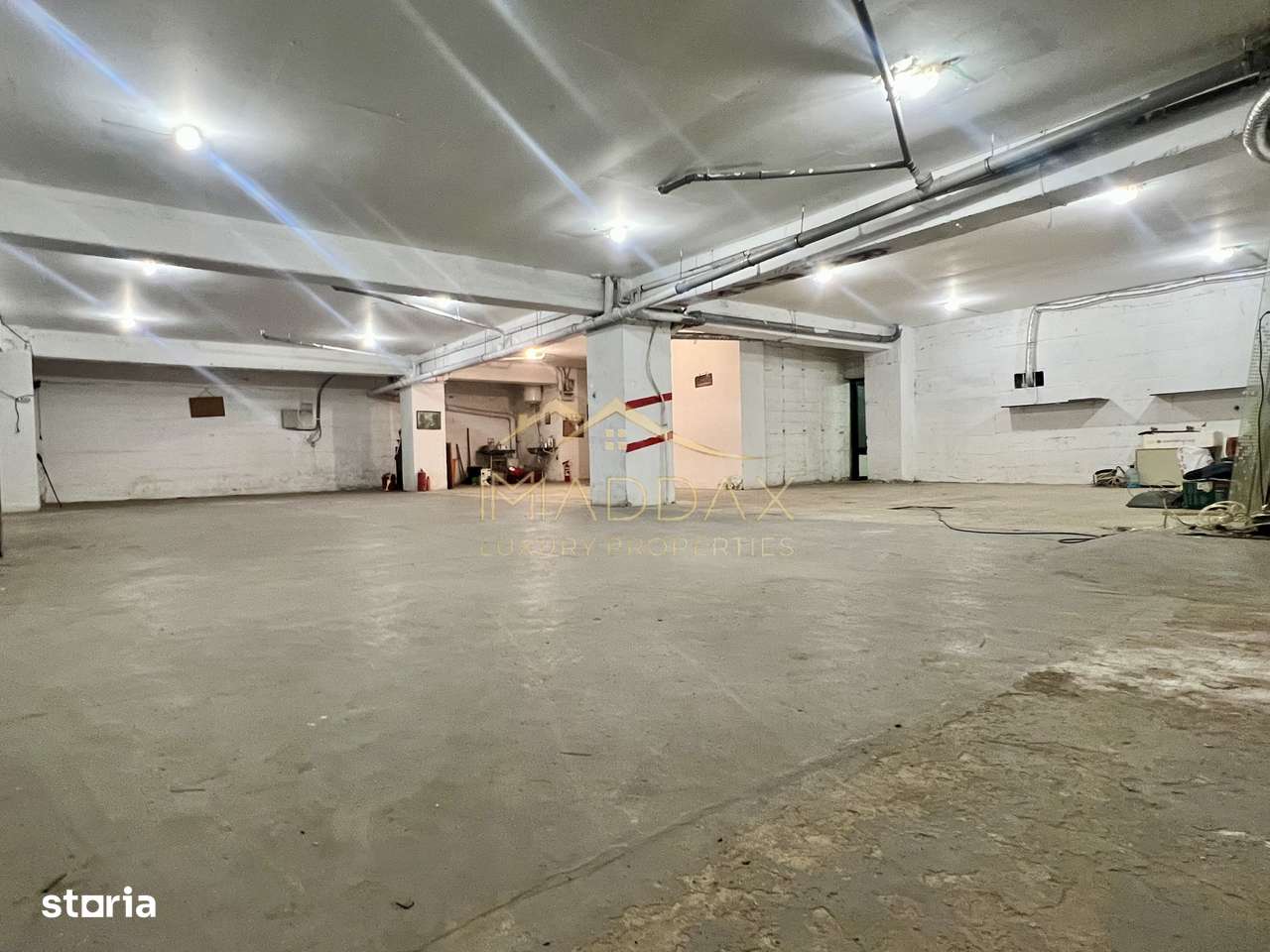 Spațiu Generos -  Subsol **350 mp | Acces Auto | Lujerului – Militari - Imagine principală: 1/20