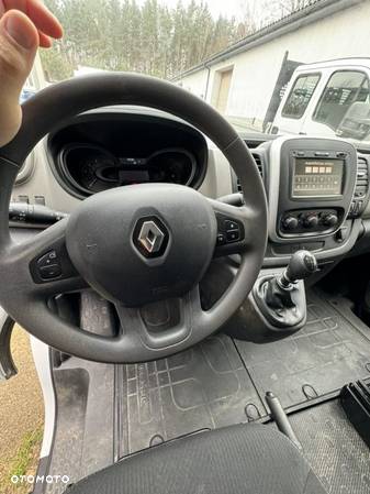 Renault Trafic - 10