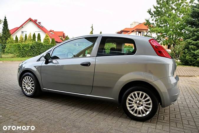 Fiat Grande Punto - 7