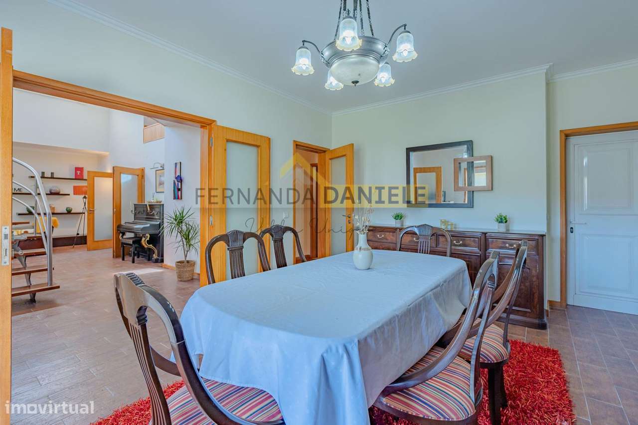 Moradia em Travanca com 3 suítes e 1425m2 de terreno-16