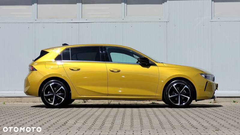 Opel Astra VI 1.2 T Elegance S&S - 9