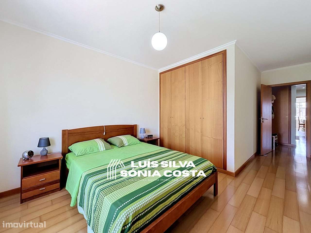 Espaçoso Apartamento T2 c/ Varanda, Garagem & Arrumos Fechados...-16
