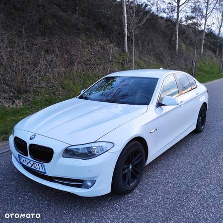 BMW Seria 5 520i - 3