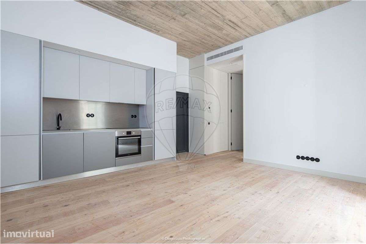 Apartamento T1 para venda - Grande imagem: 2/18