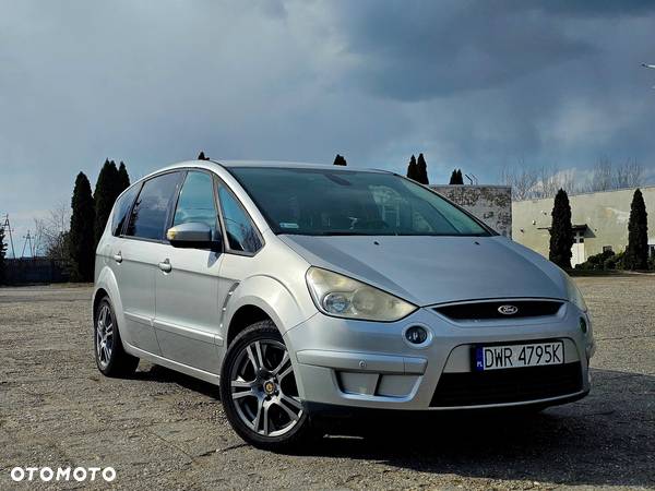 Ford S-Max 2.5 Titanium - 17