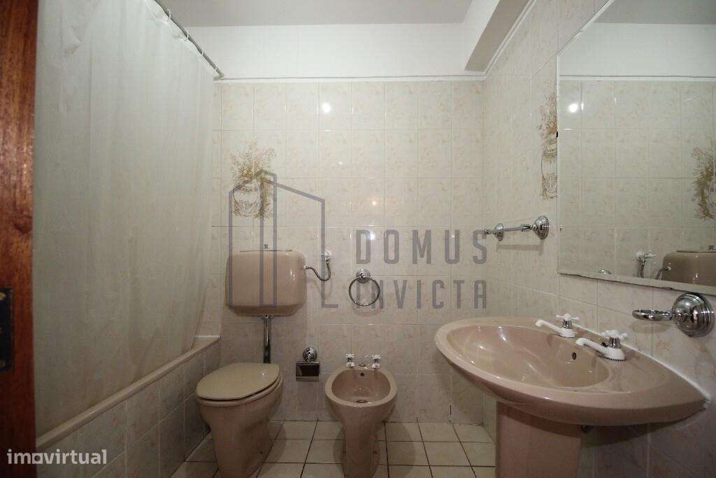 Apartamento T3 em plena Av Cidade de Zamora com vista do Castelo de Br-6